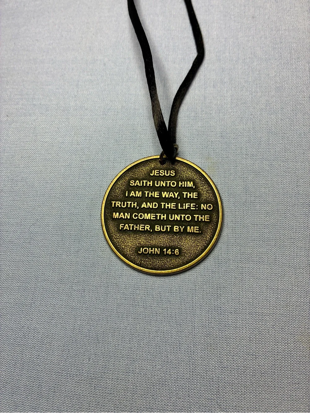 Religious Pendant Necklace - JESUS Gold Tone